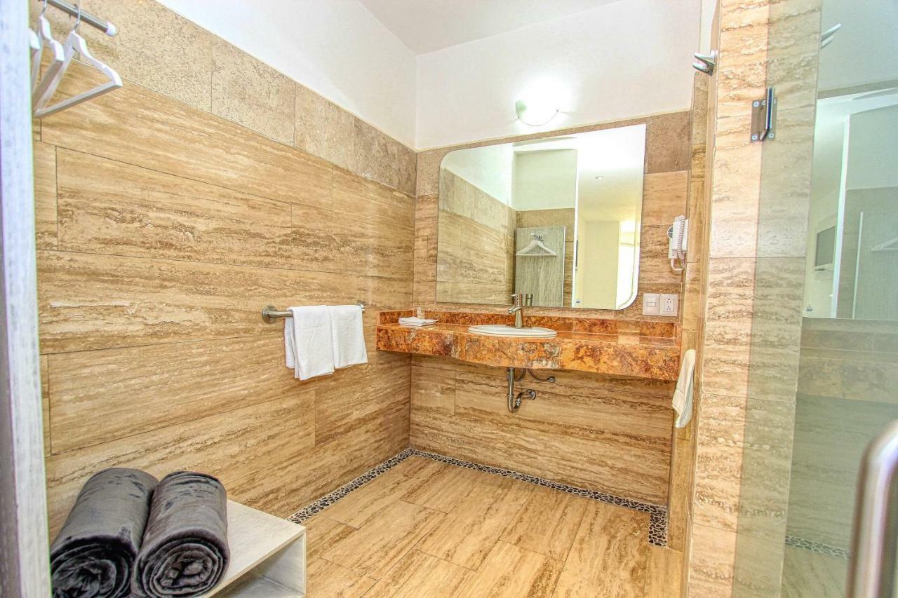 Hotel Splash Inn ซานมิเกล เด อาเญนเด ภายนอก รูปภาพ