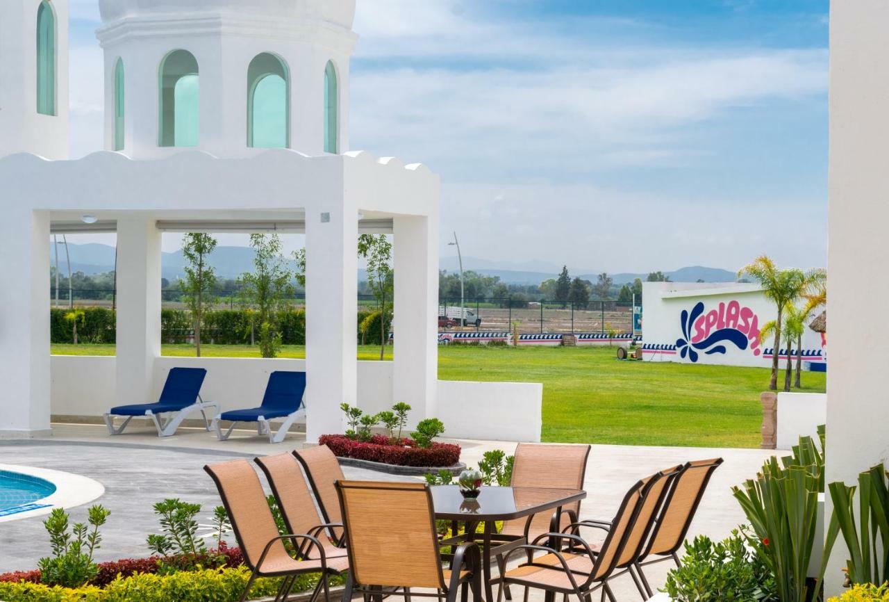 Hotel Splash Inn ซานมิเกล เด อาเญนเด ภายนอก รูปภาพ